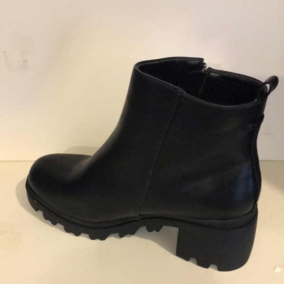 Shoedazzle boots black size 9 1/2 - Picture 3 of 5